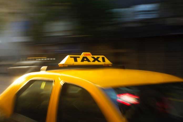 Szántód taxi